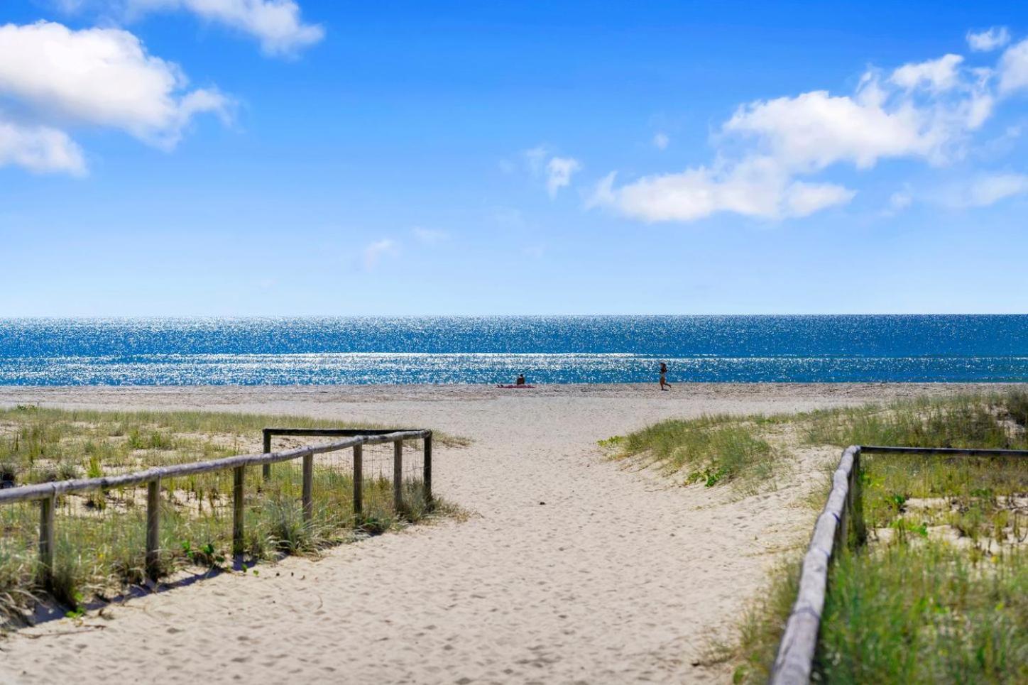Bila Vista Kirra Beachside Apartments Голд-Кост Экстерьер фото
