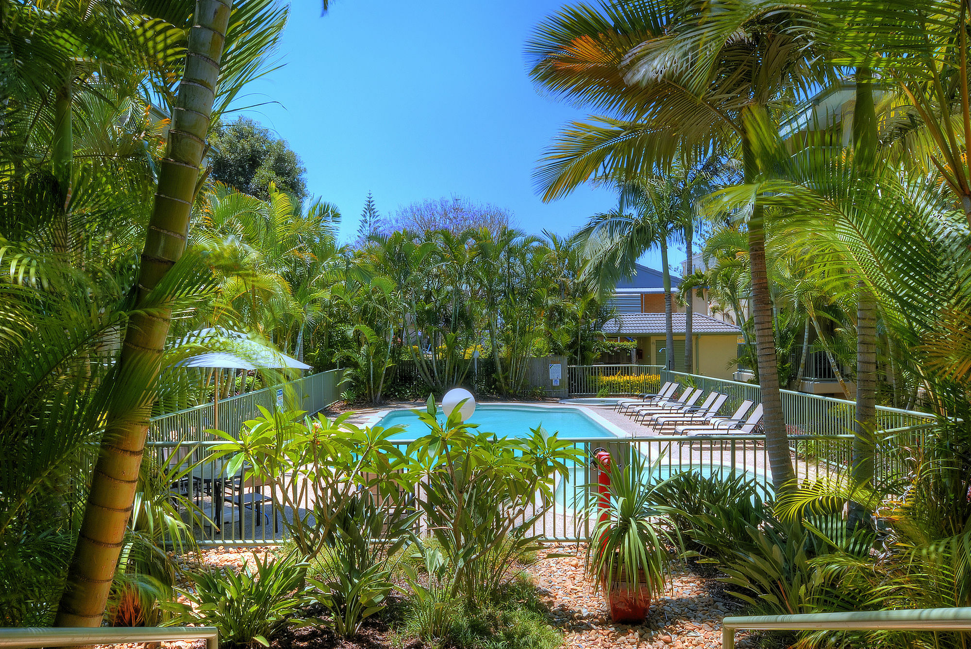 Bila Vista Kirra Beachside Apartments Голд-Кост Экстерьер фото